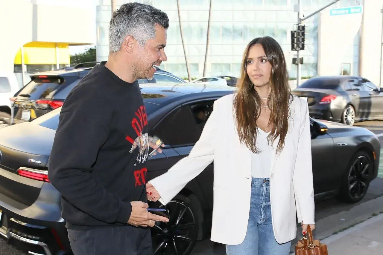 Jessica Alba and Cash Warren Stills at La Dolce Vita Restaurant in Beverly Hills